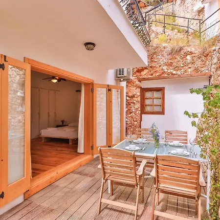 Yoga House Hotel apartamentowy Kaş