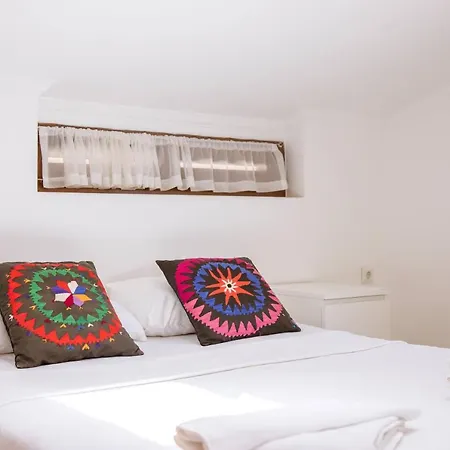 Ξενοδοχείο με διαμερίσματα Yoga House Κας